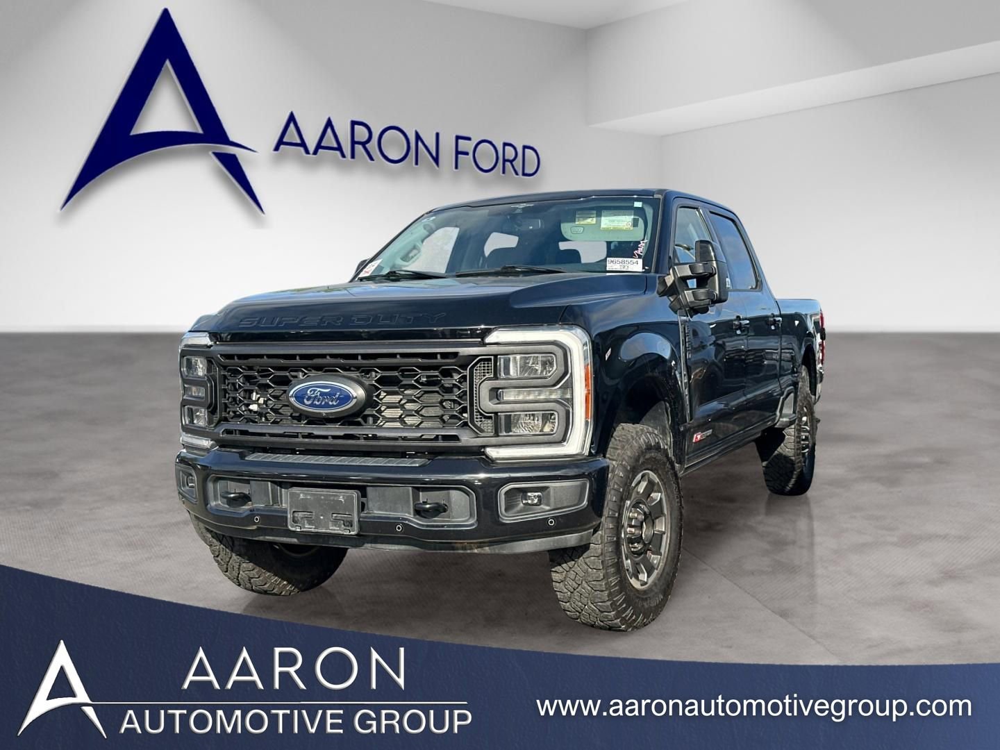 Used 2023 Ford F250 Lariat w/ Lariat Ultimate Package AWD/4WD image 1