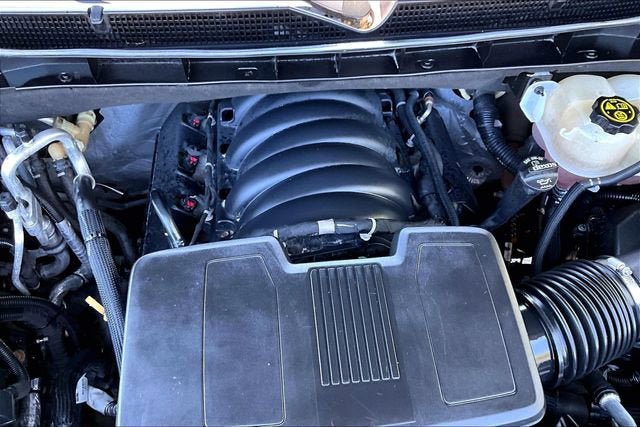 Certified 2021 GMC Yukon Denali w/ Denali Ultimate Package AWD/4WD image 34