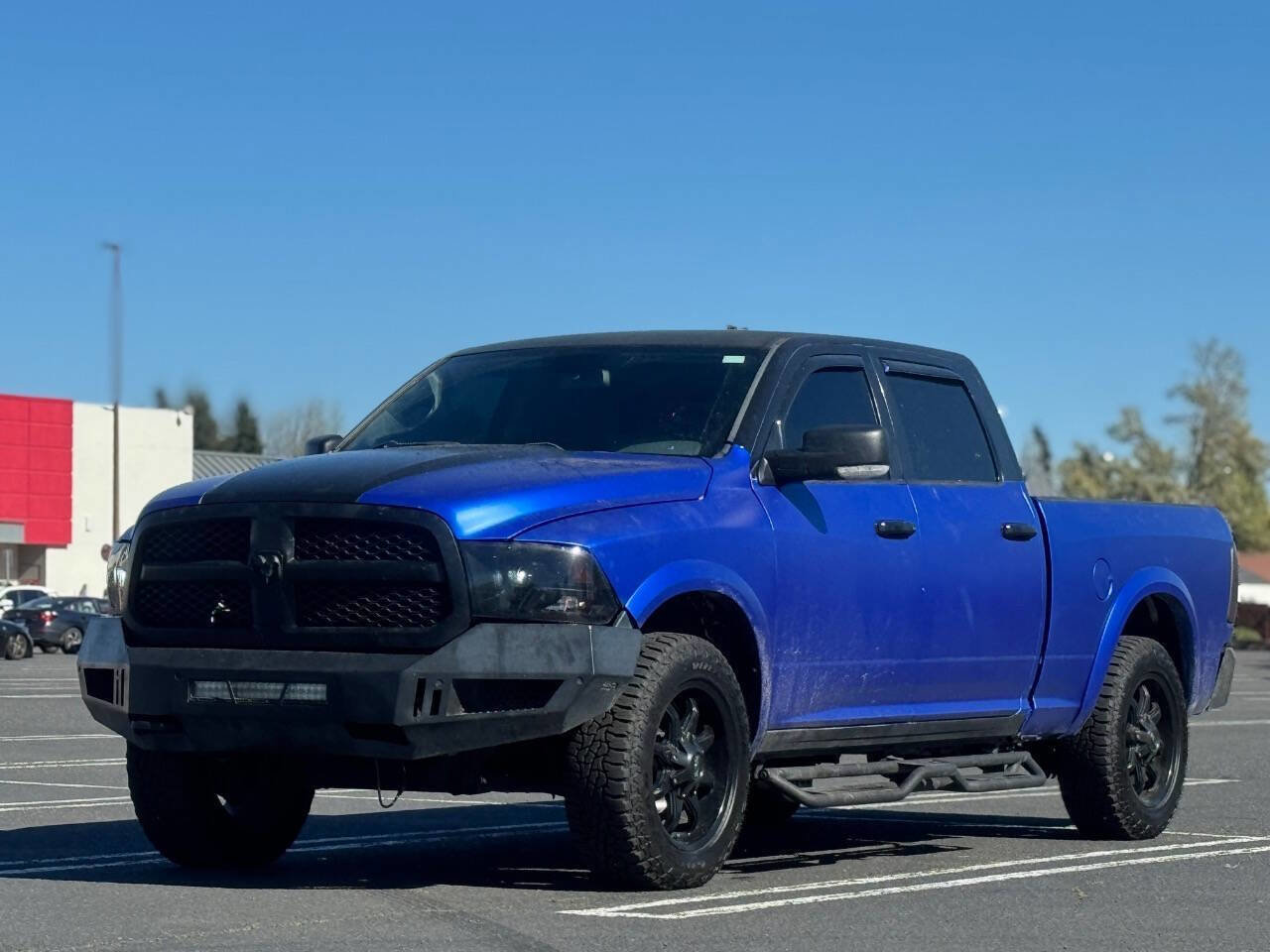Used 2014 RAM 1500 Classic SLT w/ Protection Group AWD/4WD image 4