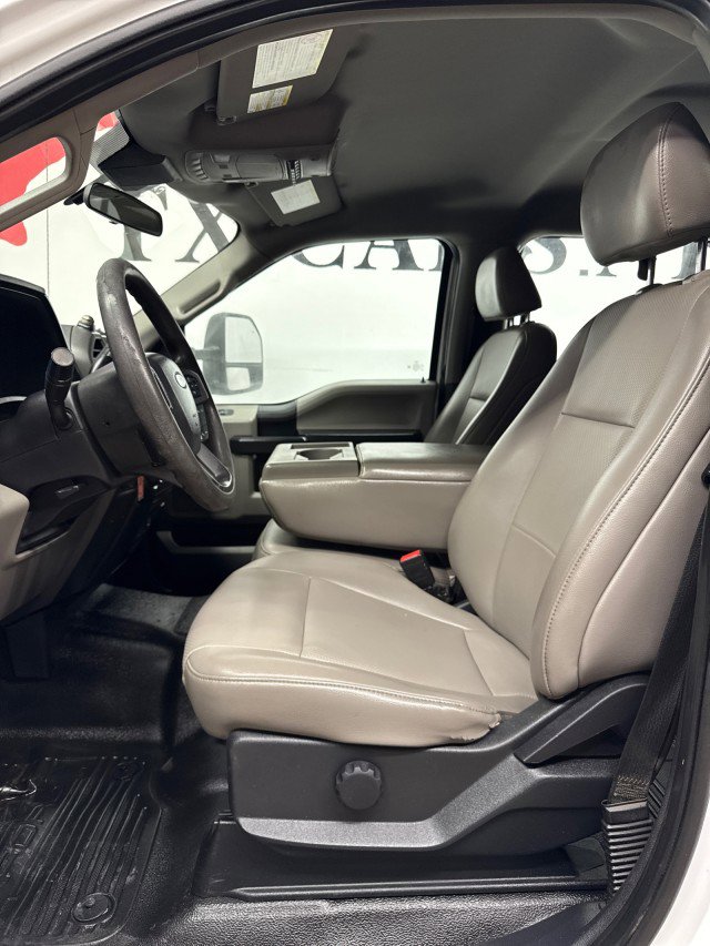 Used 2021 Ford F550 4x4 Crew Cab Super Duty w/ Power Equipment Group image 29