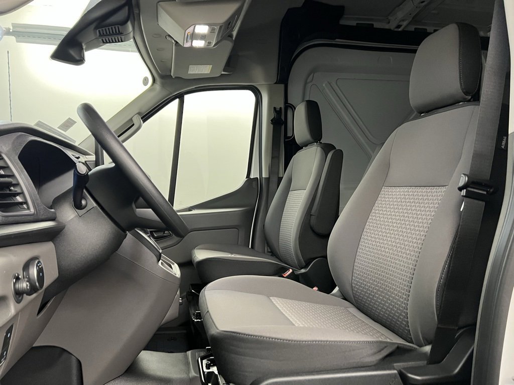 New 2026 Ford Transit 250 Base image 25