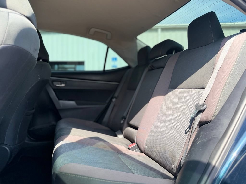 Used 2017 Toyota Corolla LE FWD image 18