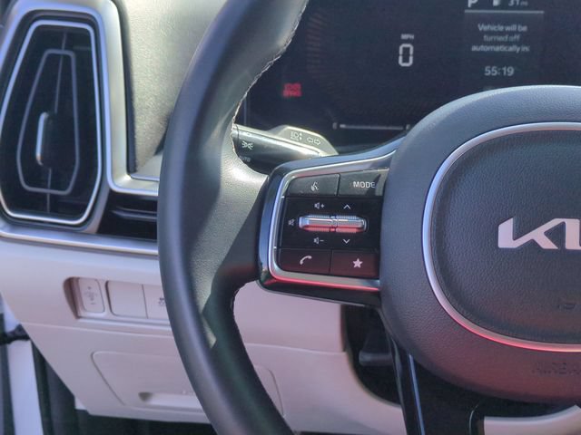Certified 2025 Kia Sorento S AWD/4WD image 18
