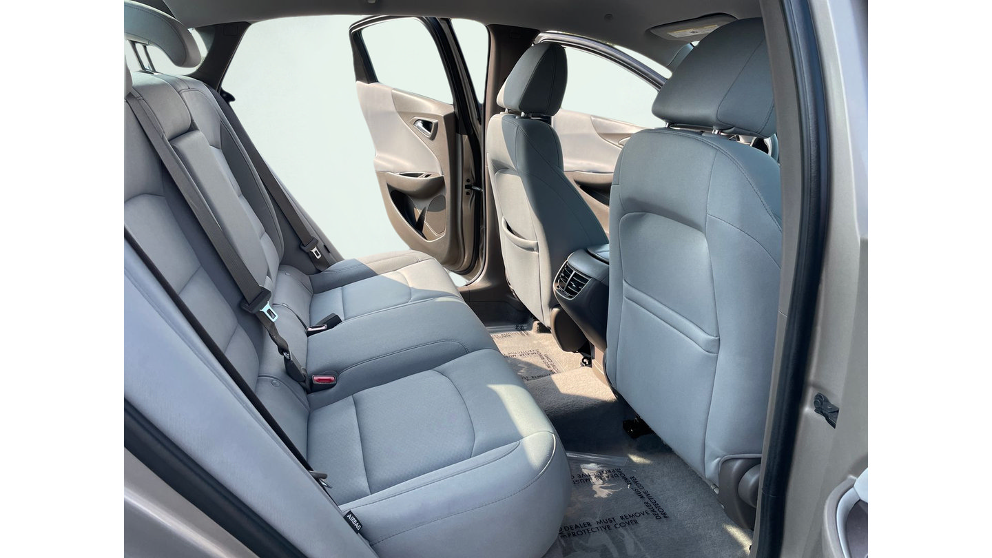 Used 2022 Chevrolet Malibu LT FWD image 15