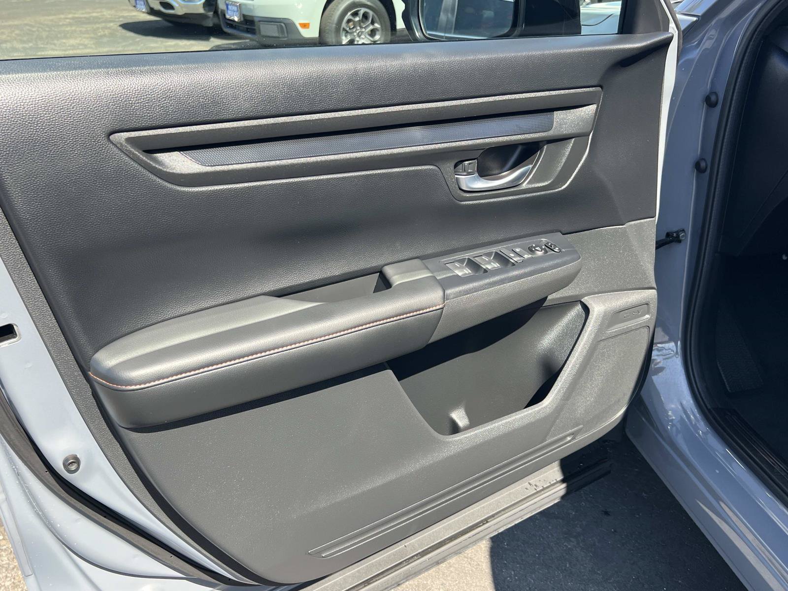 Certified 2023 Honda CR-V Sport image 6
