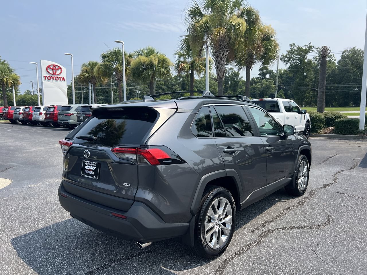 Used 2024 Toyota RAV4 XLE Premium FWD image 10