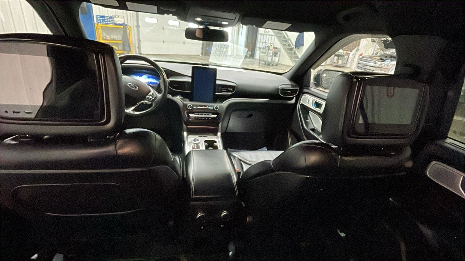 Used 2020 Ford Explorer ST w/ Premium Technology Package image 11