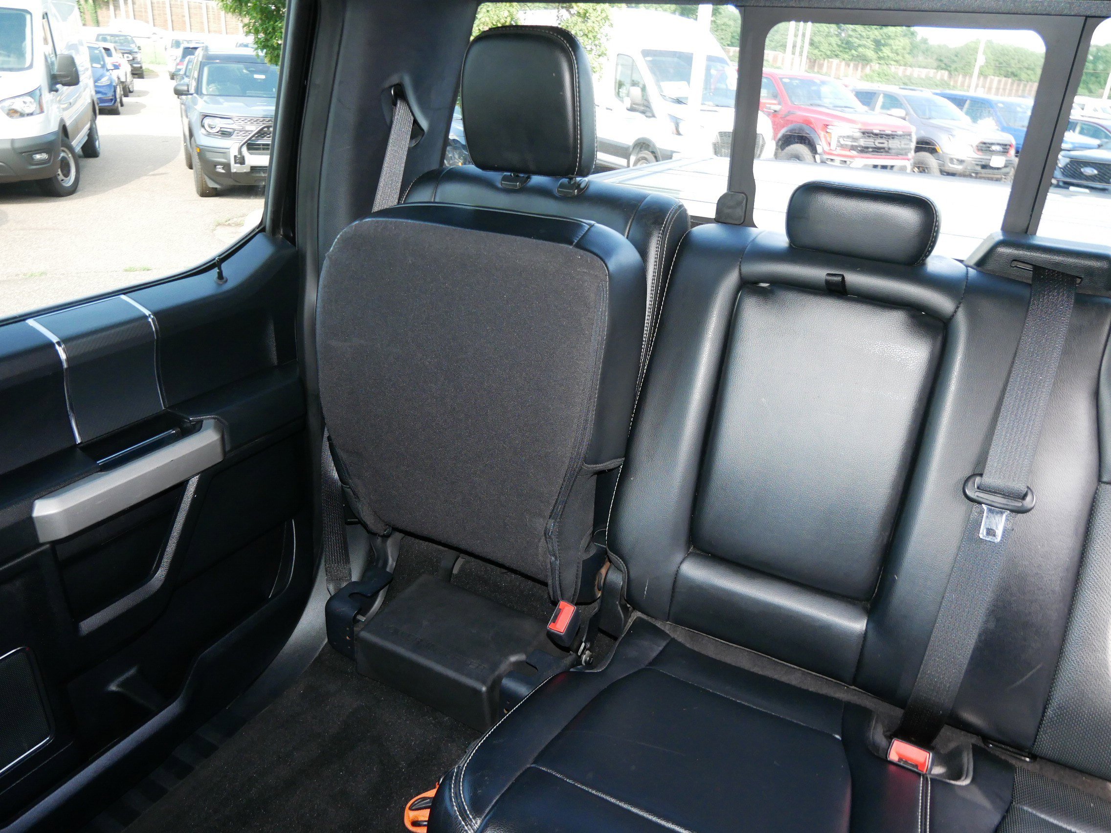 Used 2019 Ford F150 Lariat w/ Equipment Group 502A Luxury image 12