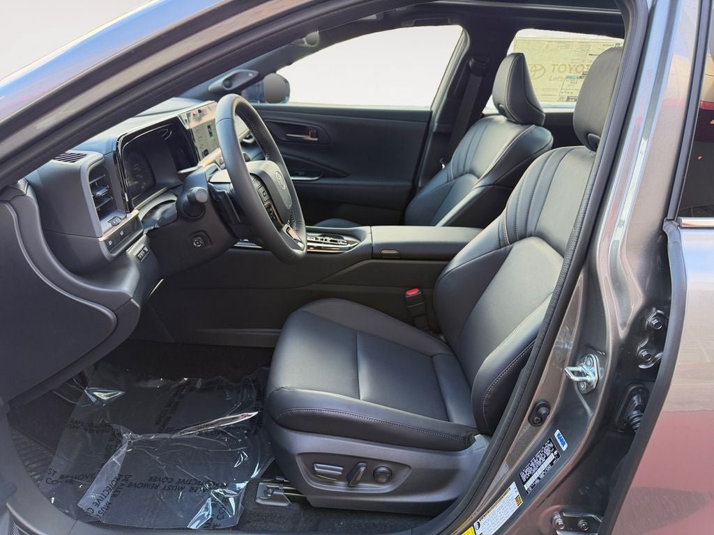 New 2026 Toyota Crown Platinum AWD/4WD image 6
