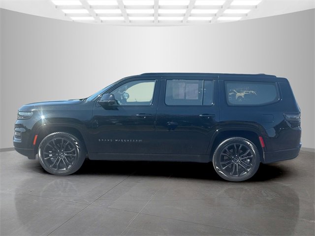 Used 2023 Jeep Grand Wagoneer Series III image 4