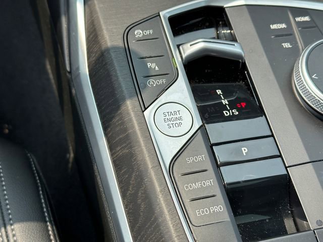 Used 2024 BMW 330i xDrive Sedan image 25