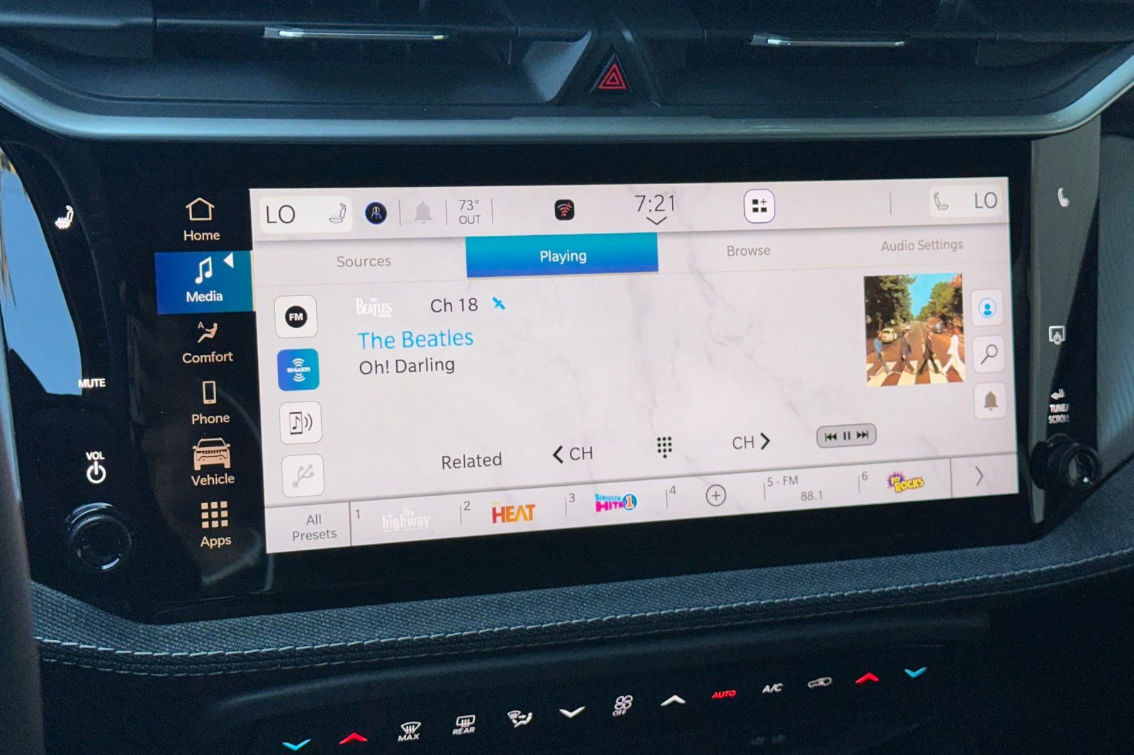 New 2026 Jeep Cherokee Laredo image 15