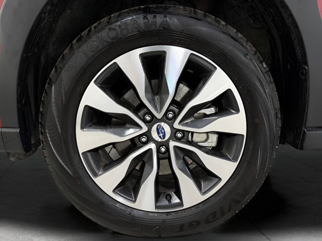 Certified 2025 Subaru Outback Limited image 21