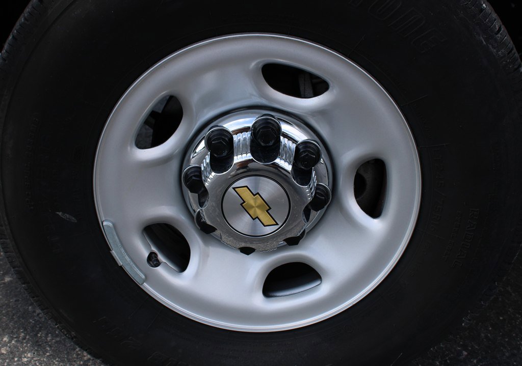 Used 2024 Chevrolet Express 3500 LT w/ LT Preferred Equipment Group image 26