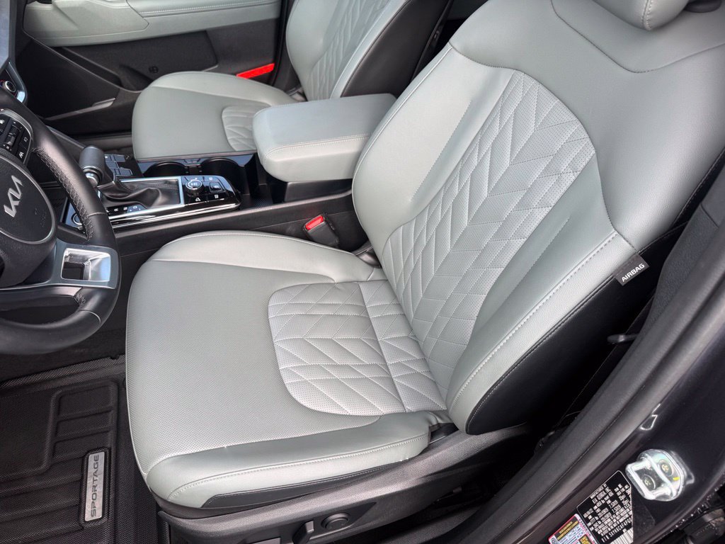 Used 2023 Kia Sportage X-Line w/ X-Line Premium Package AWD/4WD image 14