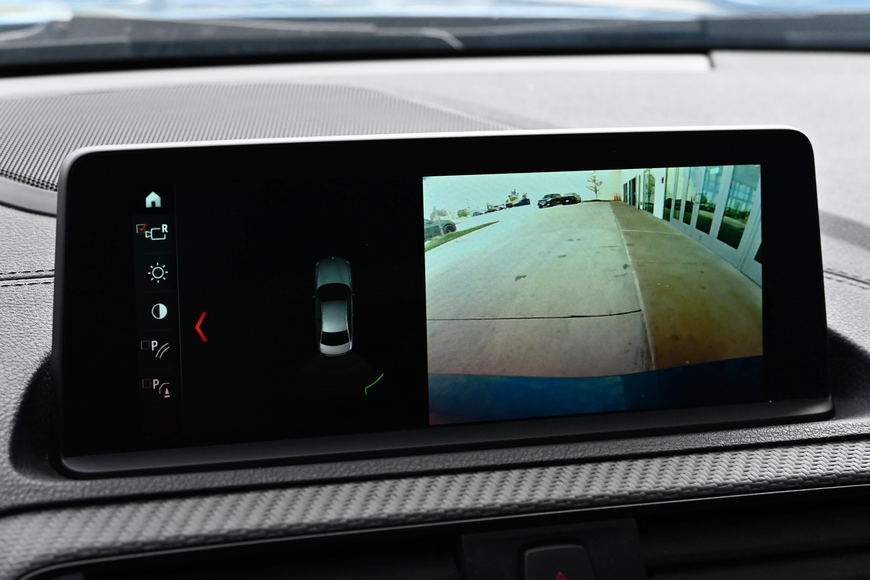 Used 2018 BMW M2 image 12