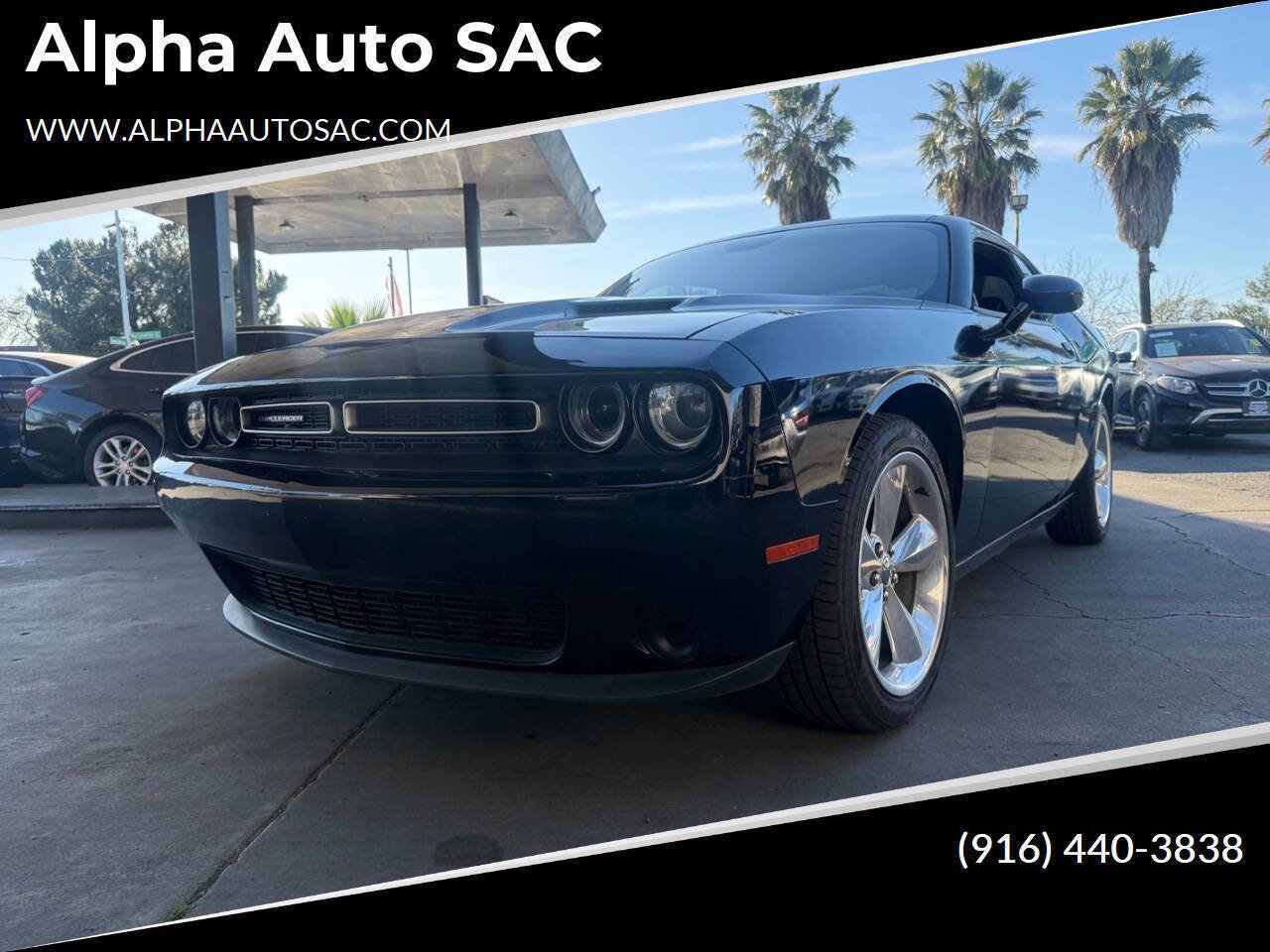 Used 2018 Dodge Challenger SXT w/ Sound Group