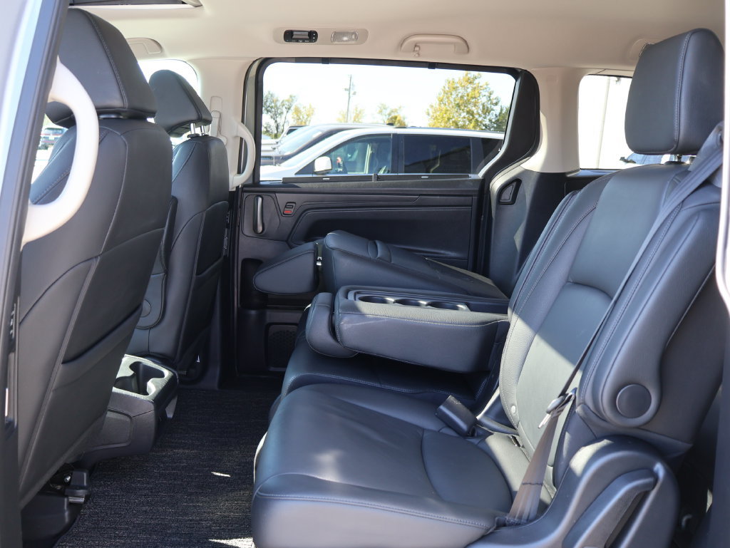 Used 2025 Honda Odyssey EX-L image 18