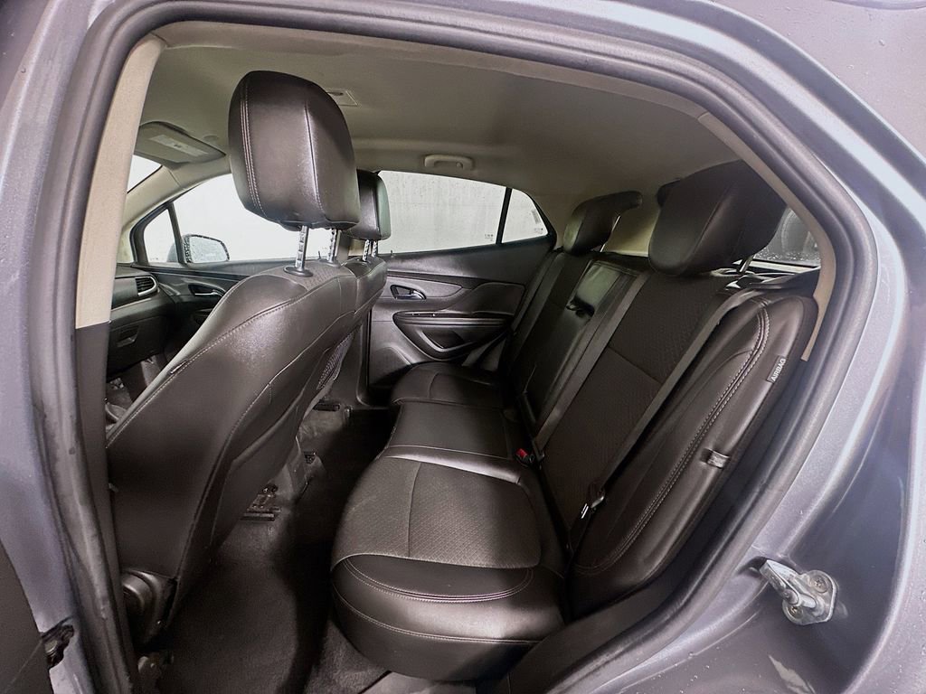 Used 2020 Buick Encore Preferred image 22
