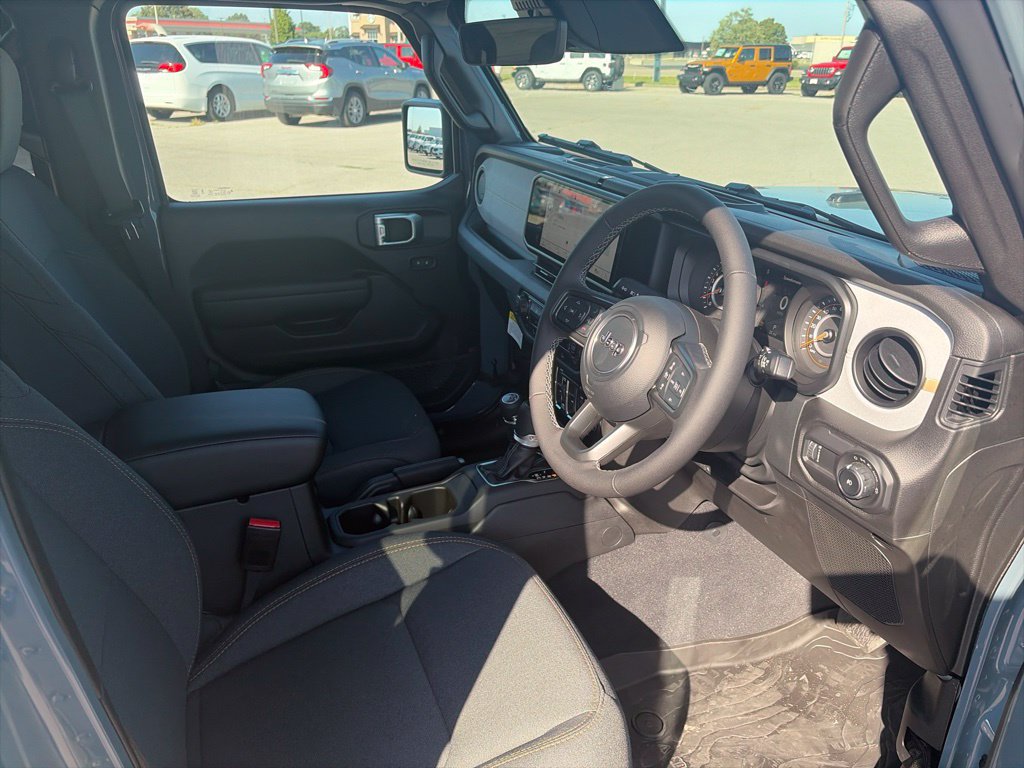New 2026 Jeep Wrangler Unlimited Sport w/ Convenience Group AWD/4WD image 11