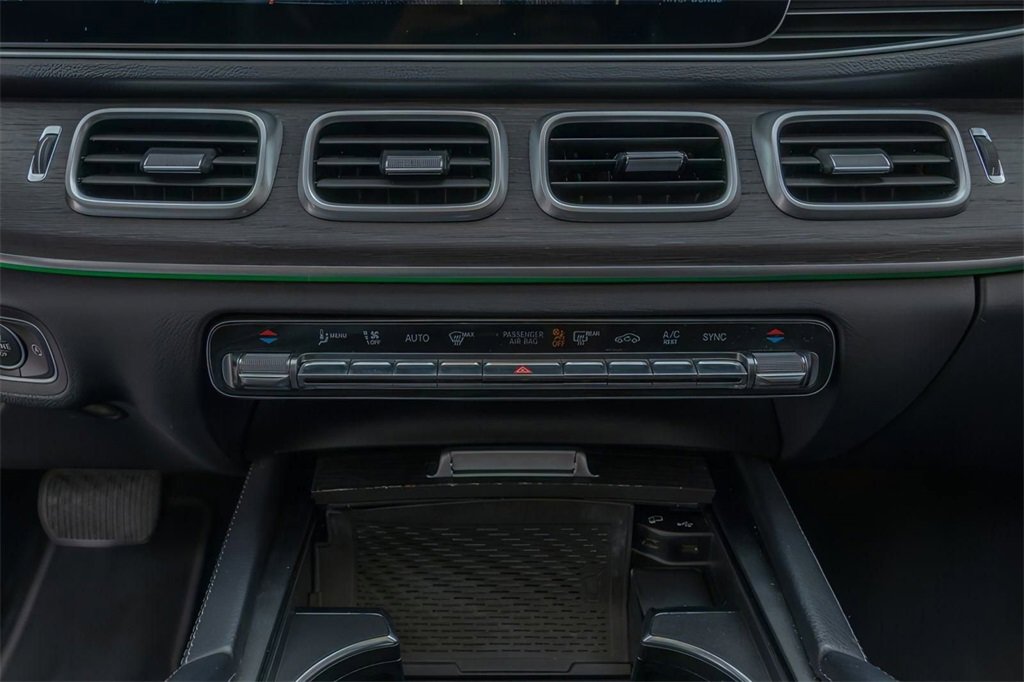 Used 2020 Mercedes-Benz GLE 350 image 32