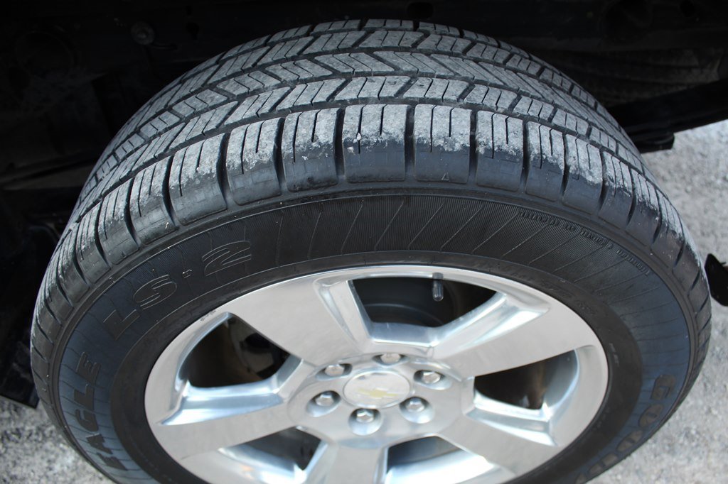 Used 2018 Chevrolet Silverado 1500 LT w/ Texas Edition image 9