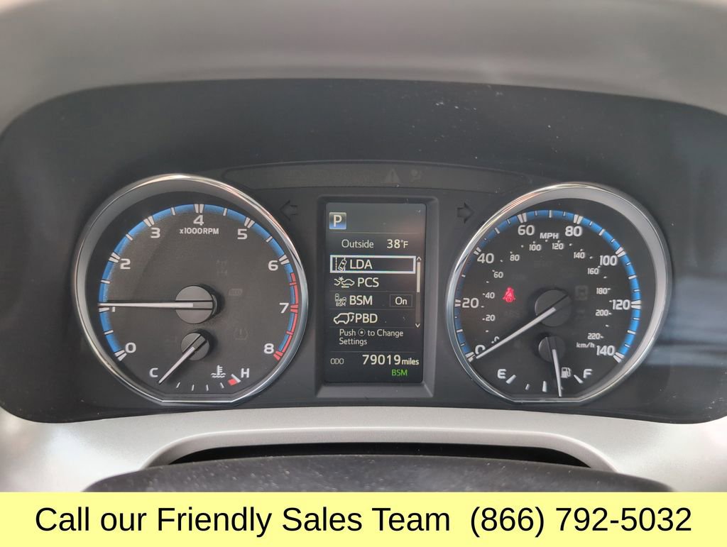 Used 2018 Toyota RAV4 Limited w/ All Weather Liner Package image 17
