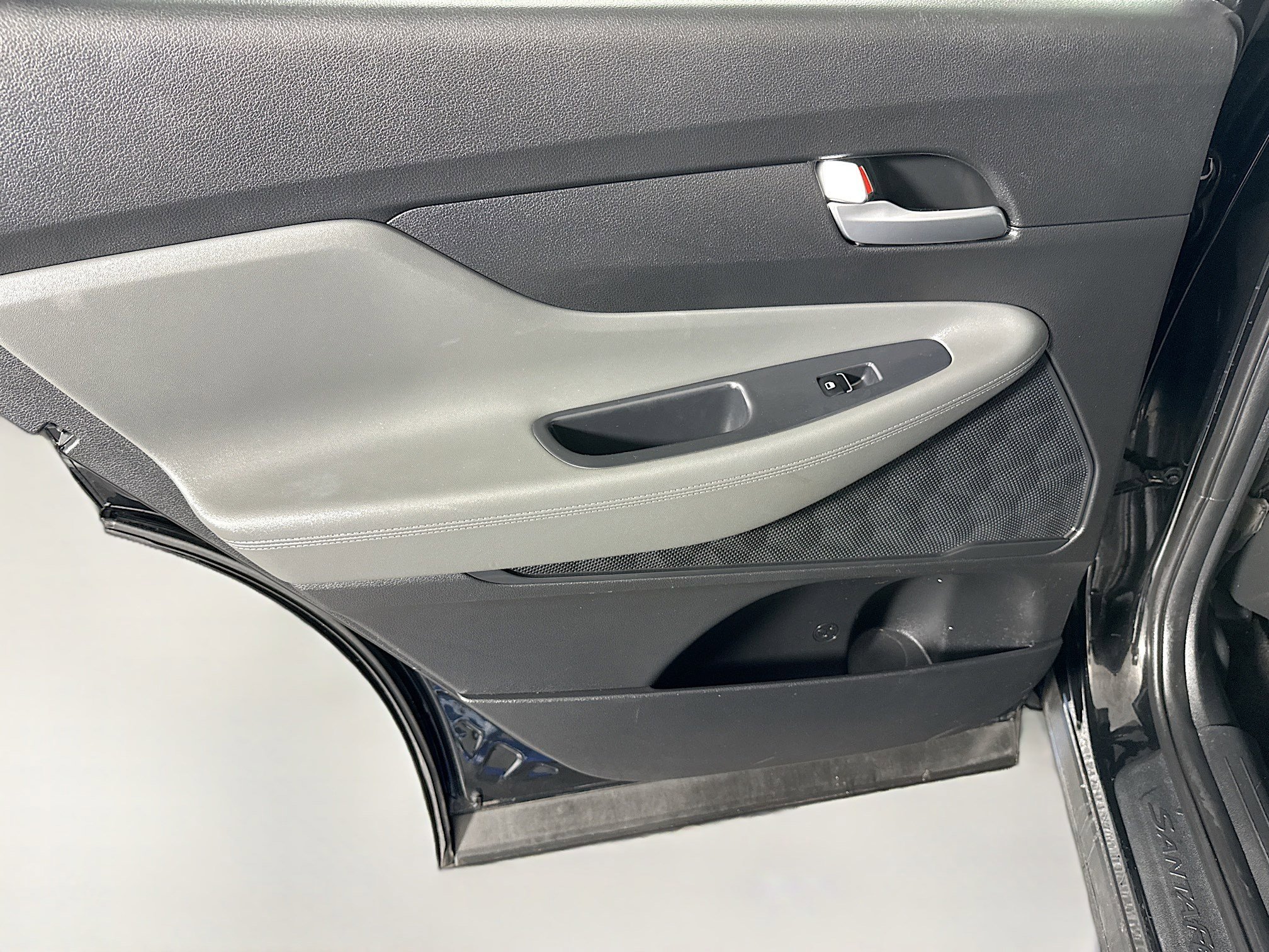 Used 2023 Hyundai Santa Fe SEL image 26