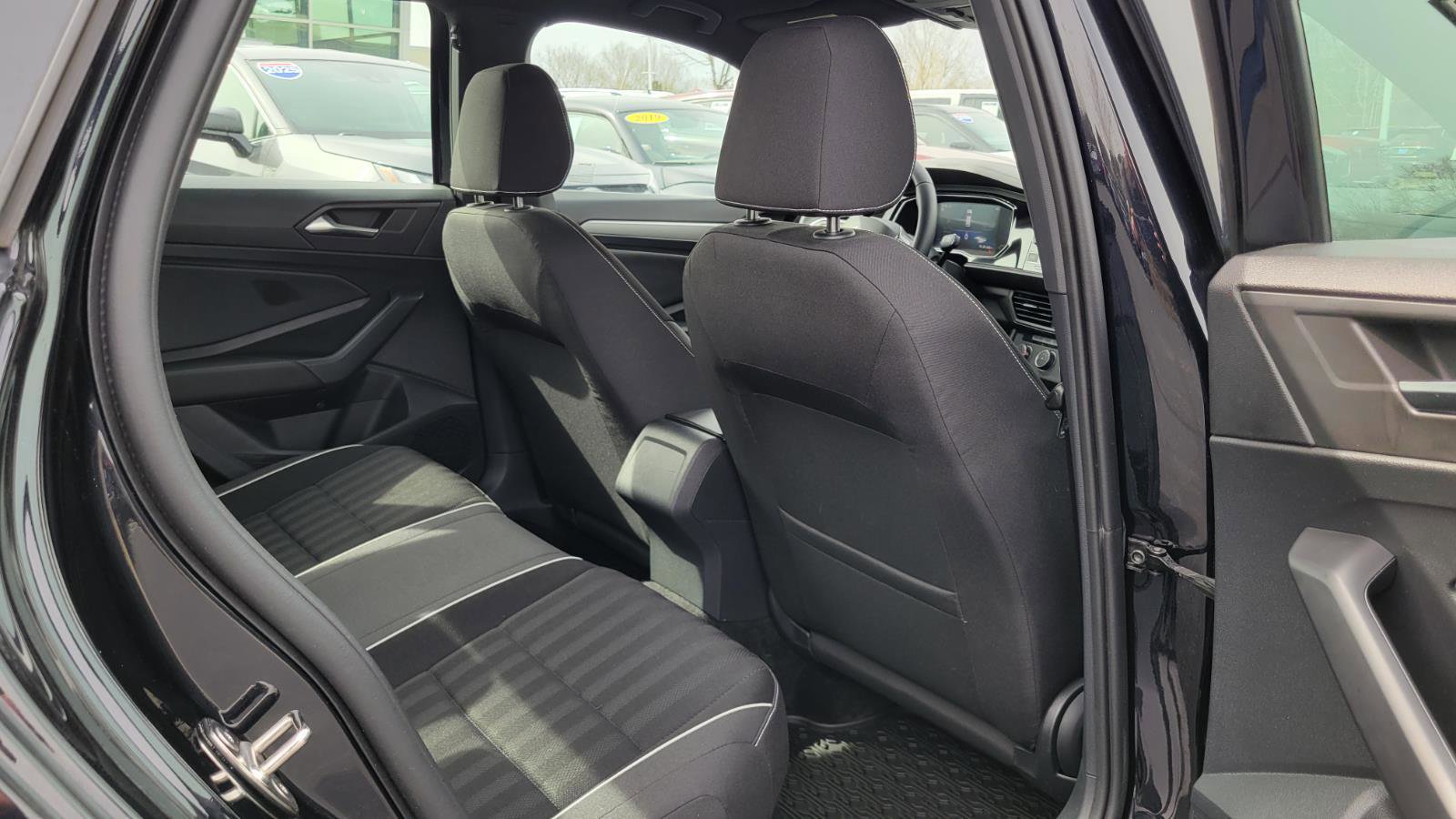 Used 2023 Volkswagen Jetta Sport image 37