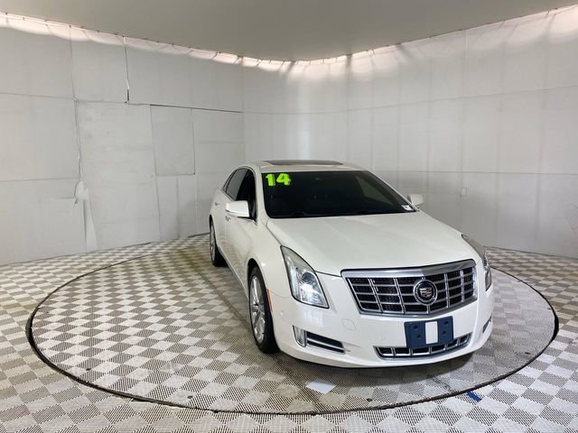 Used 2014 Cadillac XTS Premium w/ Driver Assist Package FWD image 1
