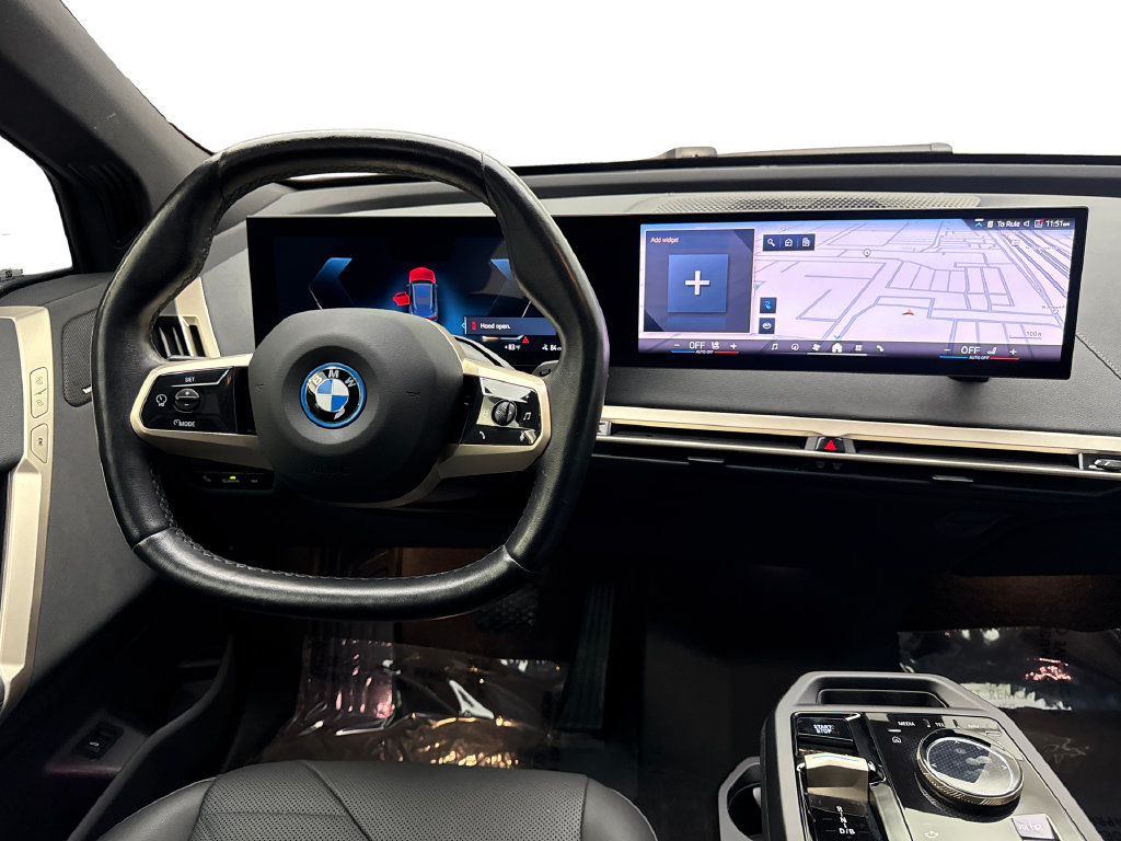 Used 2024 BMW iX xDrive50 w/ Sport Package AWD/4WD image 54
