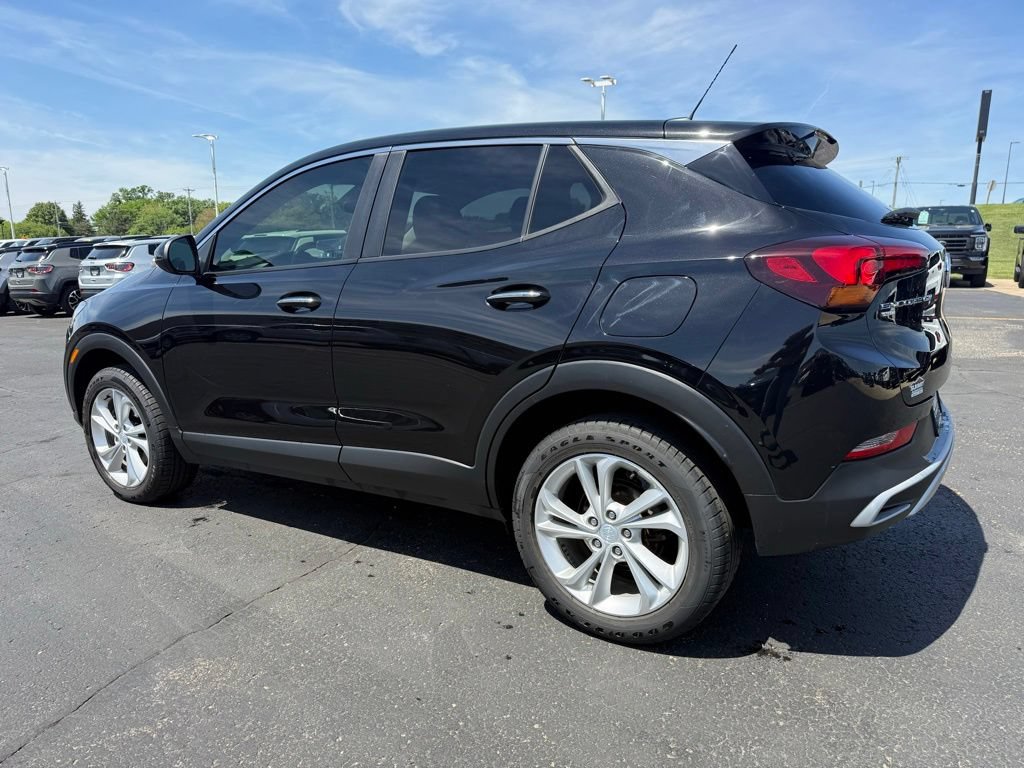 Used 2022 Buick Encore GX Preferred w/ Cold Weather Comfort Package AWD/4WD image 6