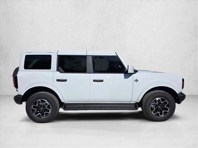 New 2026 Ford Bronco Outer Banks AWD/4WD image 4