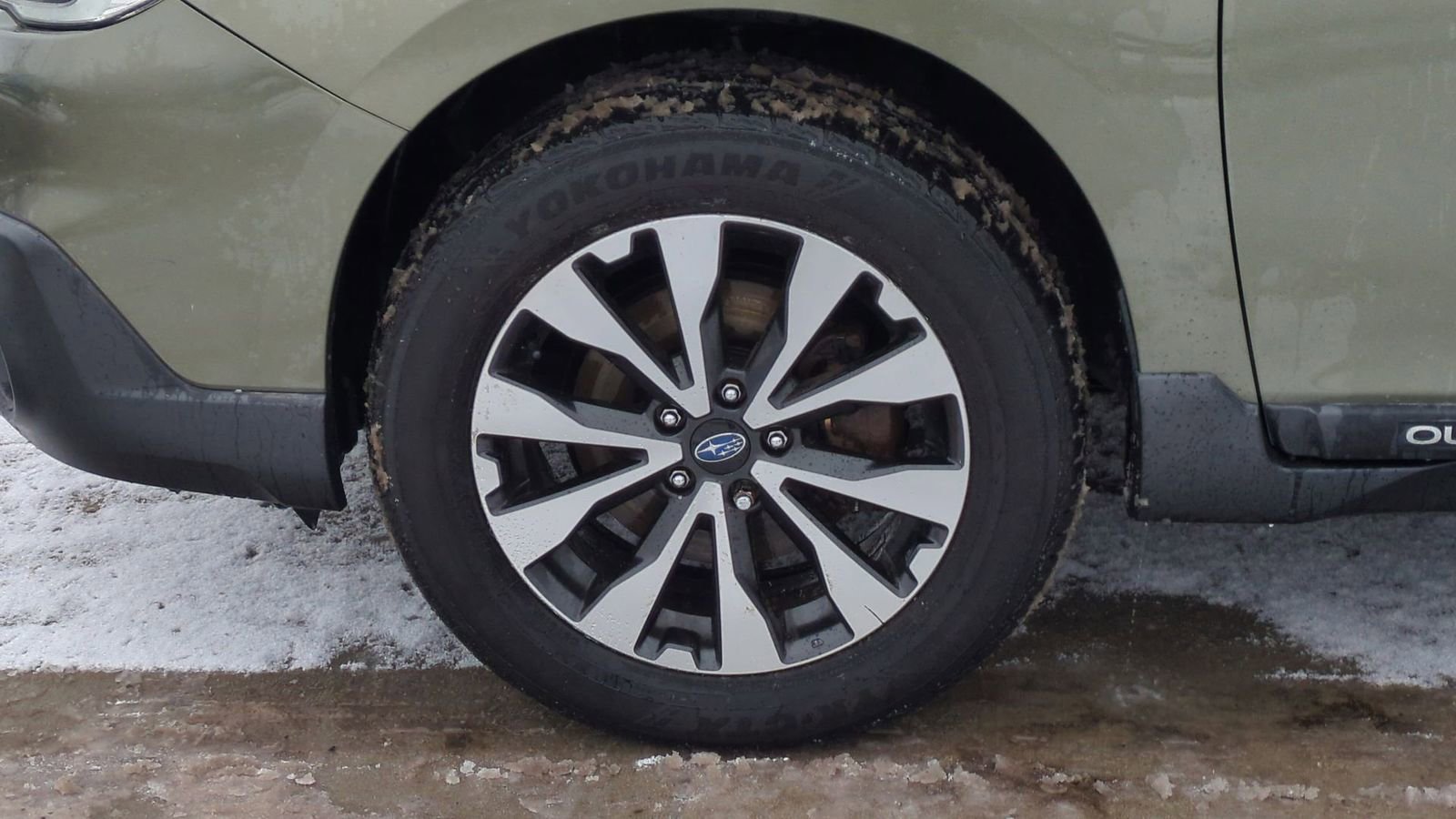 Used 2015 Subaru Outback 2.5i Limited image 13