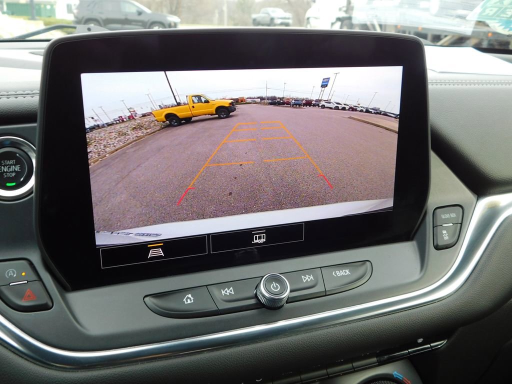 Used 2025 Chevrolet Blazer LT image 34