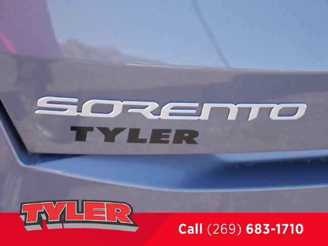 Used 2025 Kia Sorento S w/ Panoramic Sunroof Package AWD/4WD image 12