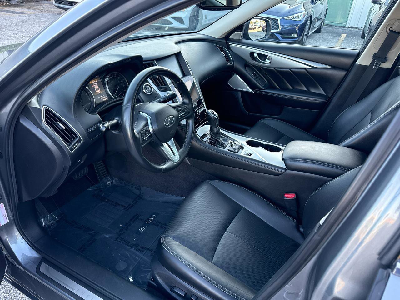 Used 2021 INFINITI Q50 Luxe w/ Seat & Sound Package image 15