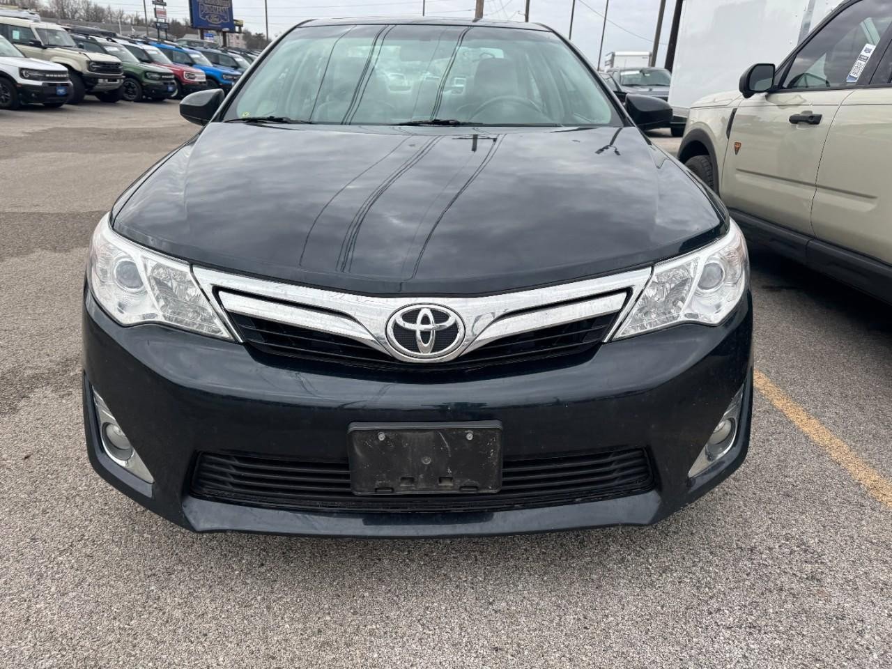 Used 2012 Toyota Camry XLE image 2