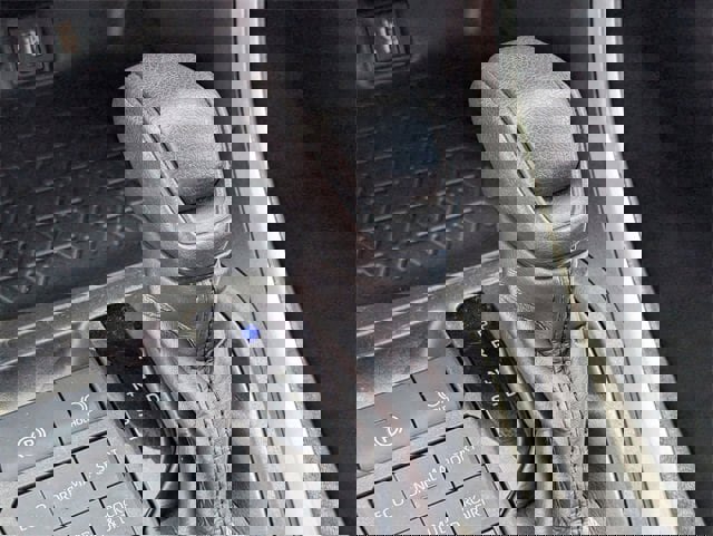 Used 2024 Toyota RAV4 XLE image 20