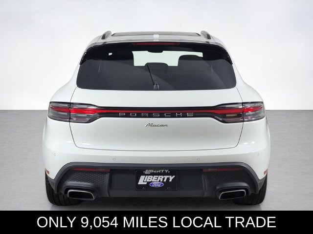 Used 2024 Porsche Macan AWD/4WD image 4