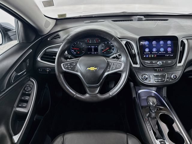 Used 2022 Chevrolet Malibu LT w/ Leather Package FWD image 23