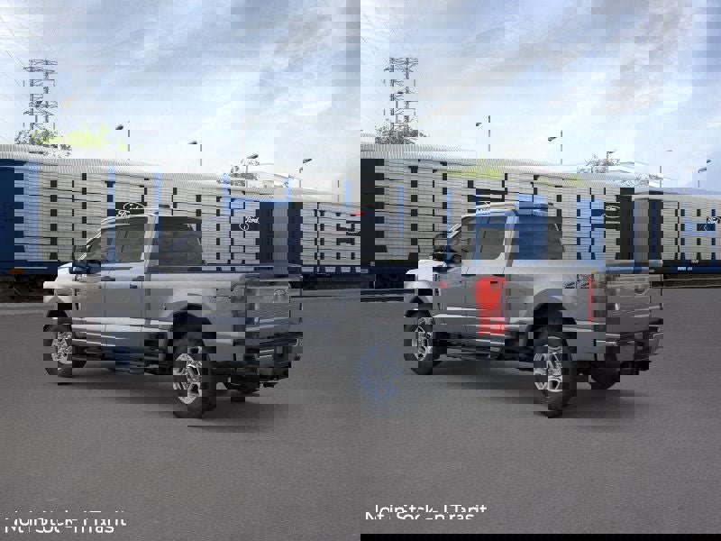 New 2026 Ford F350 XLT image 4