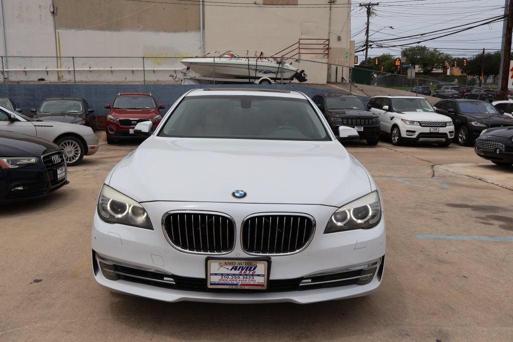 Used 2015 BMW 740i RWD image 2