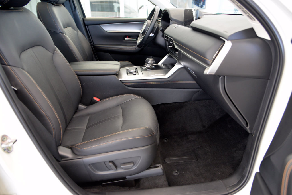 Certified 2024 MAZDA CX-90 3.3 Turbo w/ Premium Package AWD/4WD image 31