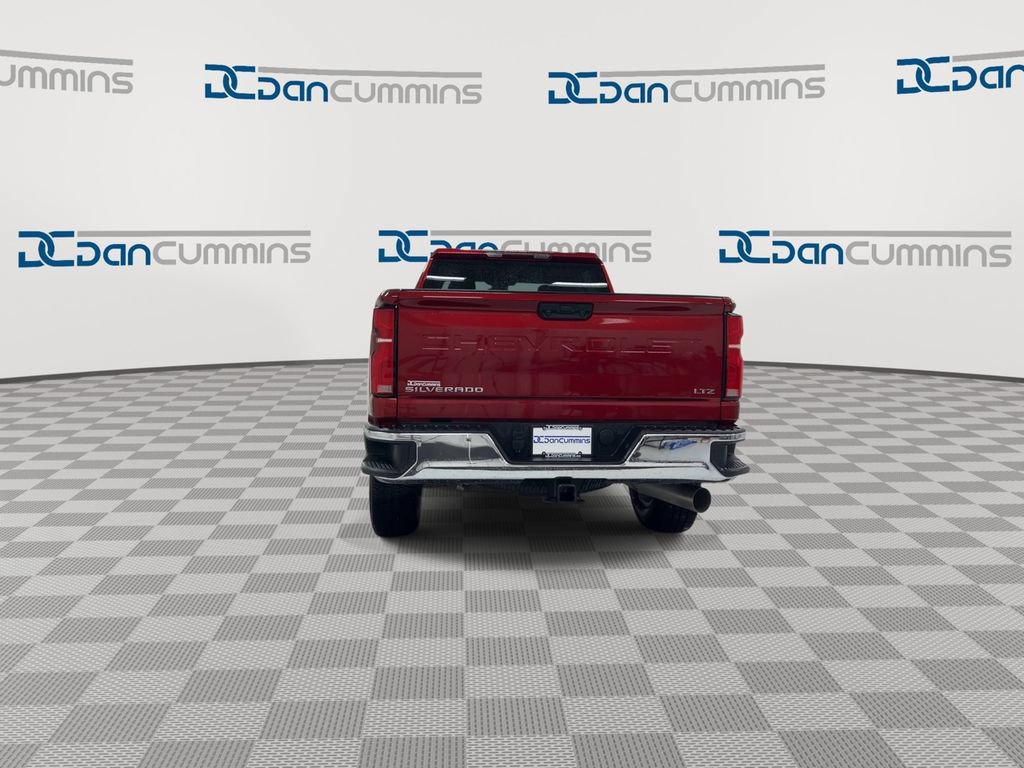 Used 2026 Chevrolet Silverado 2500 LTZ AWD/4WD image 7
