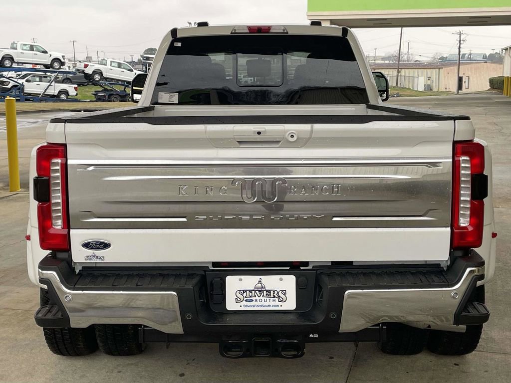 New 2026 Ford F350 King Ranch w/ Chrome Package image 4