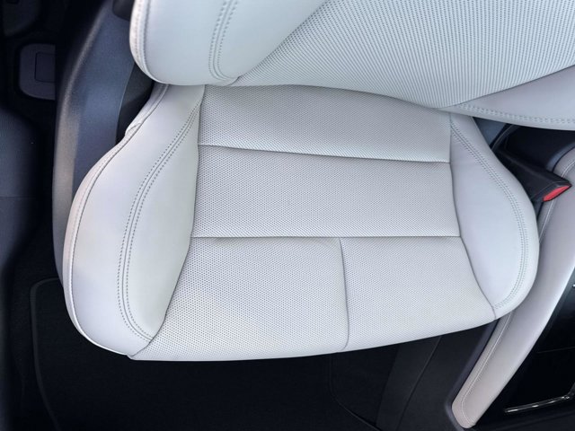 New 2025 Lincoln Corsair Grand Touring image 17