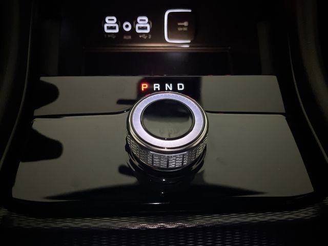 New 2025 Jeep Grand Cherokee L Altitude image 19