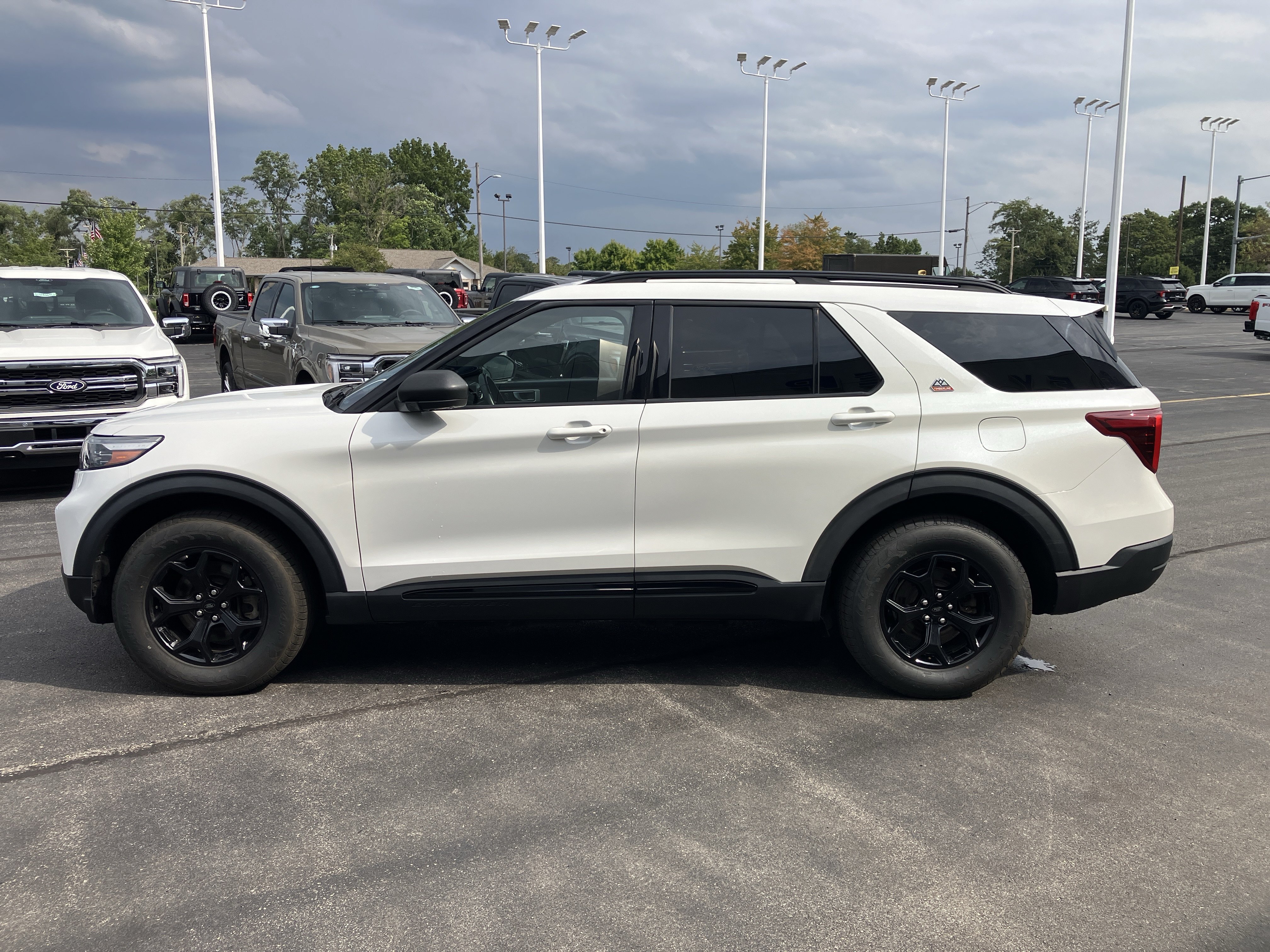 Used 2022 Ford Explorer Timberline AWD/4WD image 6