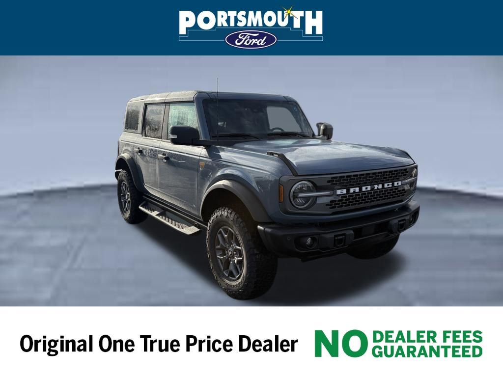 New 2025 Ford Bronco Badlands image 1